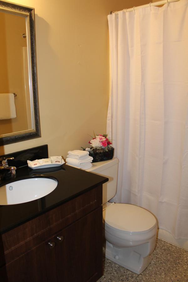 Hotel Motel Hospitalite Lévis Екстериор снимка